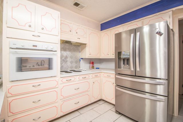 1803 E Buckley, Brownfield, TX 79316