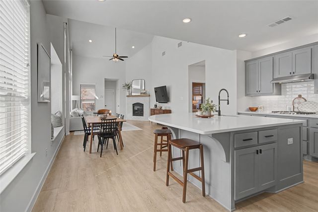 1848 Stowers Trail, Fort Worth, TX 76052