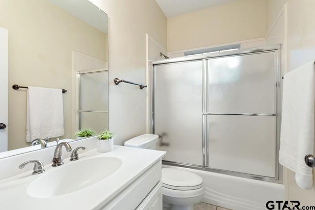 1620 Brookhollow Drive, Hideaway, TX 75771