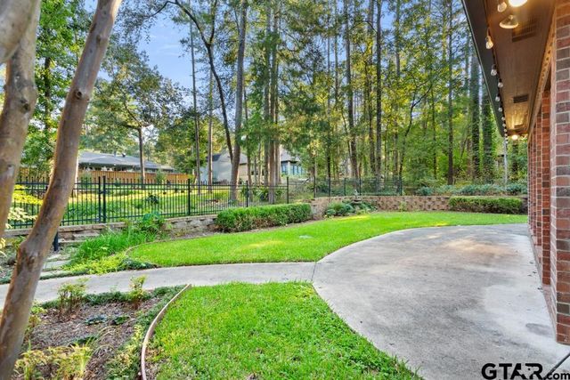 1620 Brookhollow Drive, Hideaway, TX 75771