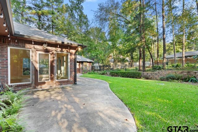 1620 Brookhollow Drive, Hideaway, TX 75771