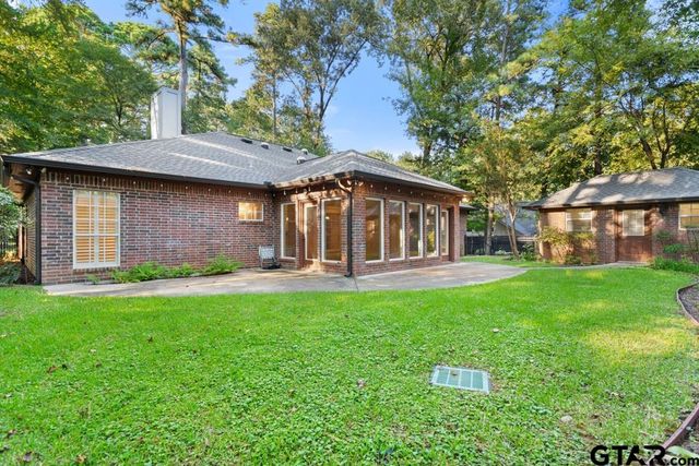 1620 Brookhollow Drive, Hideaway, TX 75771