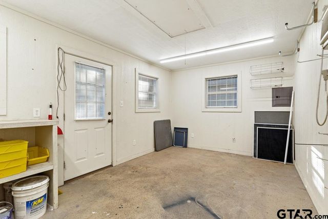 1620 Brookhollow Drive, Hideaway, TX 75771