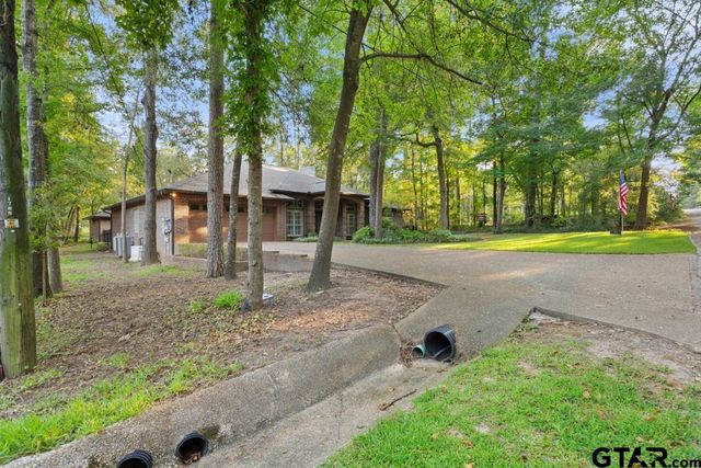 1620 Brookhollow Drive, Hideaway, TX 75771