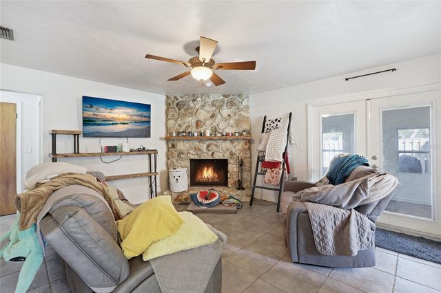 10908 NW 60TH TERRACE, Alachua, FL 32615