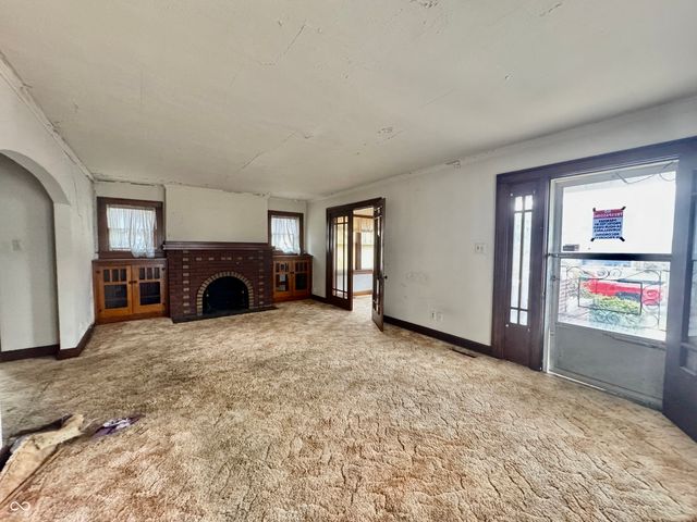 1225 Victory Court, Anderson, IN 46016