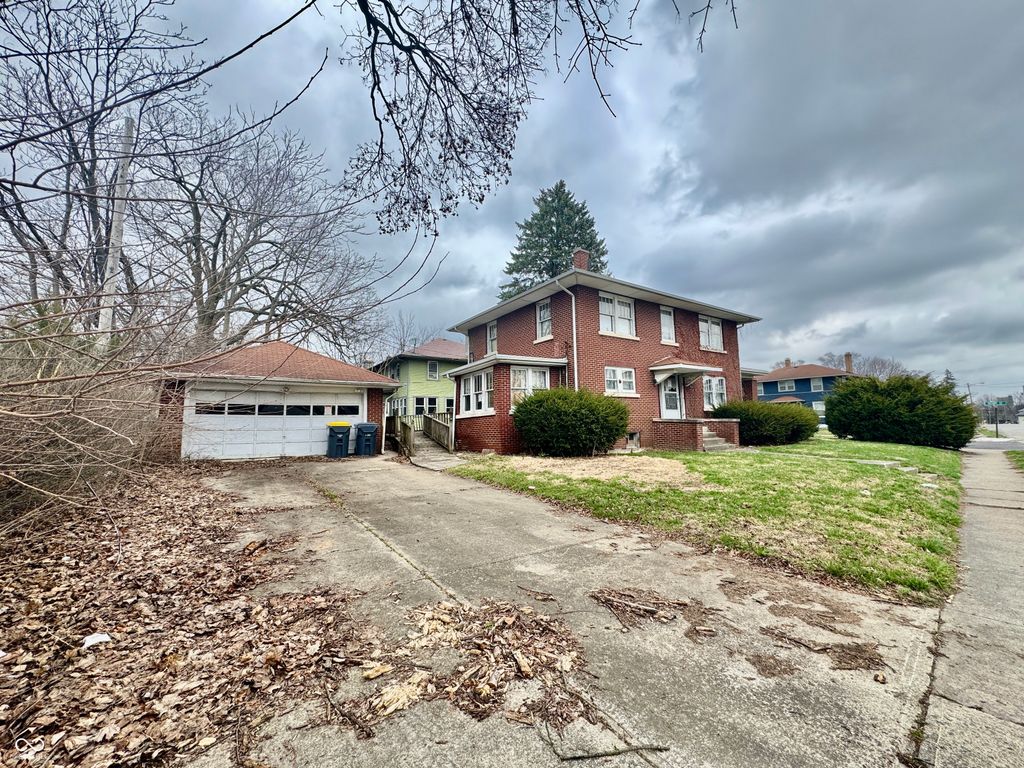 1225 Victory Court, Anderson, IN 46016