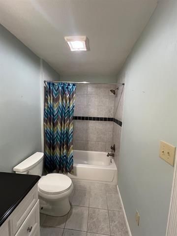 445 W Railroad Avenue, China, TX 77613