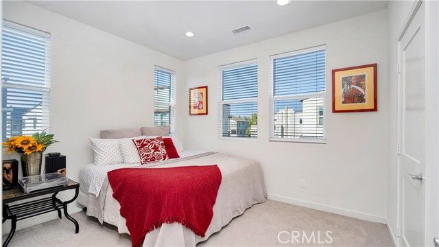 125 Allusion, Irvine, CA 92618