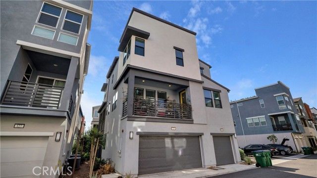 125 Allusion, Irvine, CA 92618