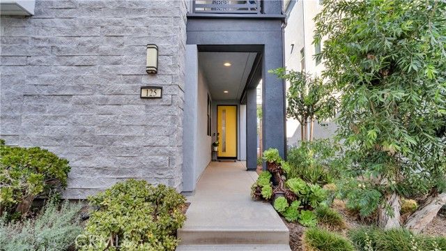 125 Allusion, Irvine, CA 92618