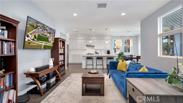 125 Allusion, Irvine, CA 92618