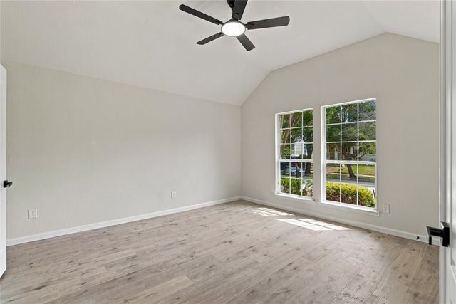 1401 Live Oak Lane, Savannah, TX 76227