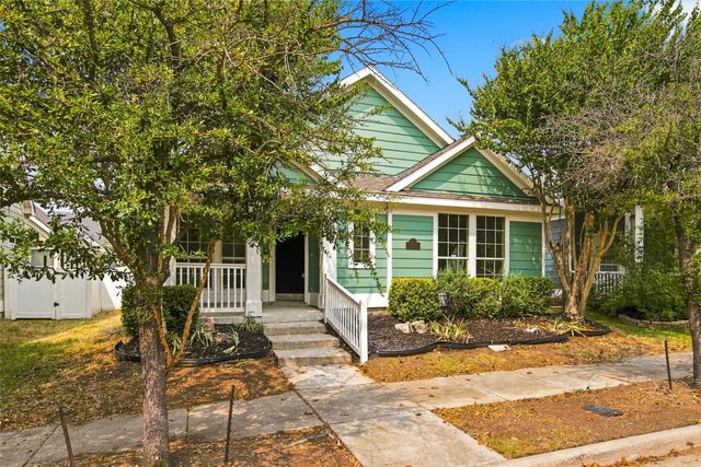 1401 Live Oak Lane, Savannah, TX 76227