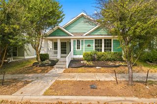 1401 Live Oak Lane, Savannah, TX 76227