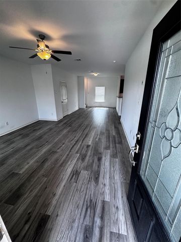 13713 Henry A Wallace LN, Manor, TX 78653