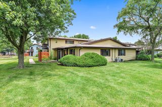 1555 Perry Court C, Aurora, IL 60505