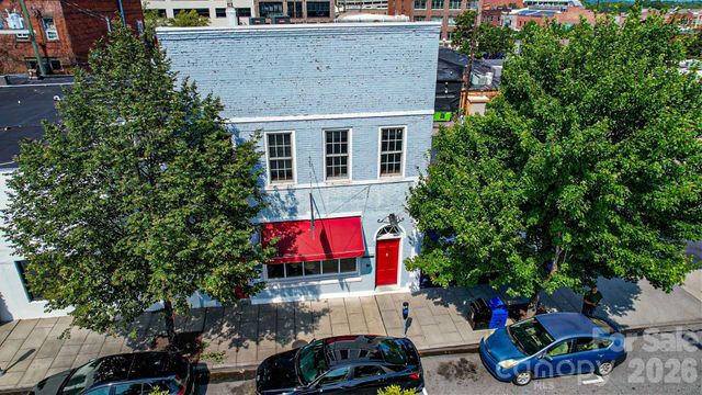 20 N Spruce Street, Asheville, NC 28801