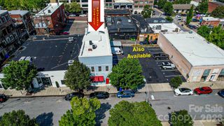 20 N Spruce Street, Asheville, NC 28801