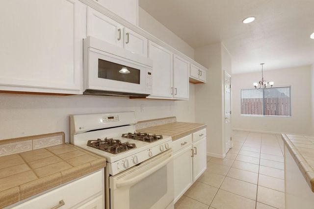 3243 Bryant Dr, Stockton, CA 95212