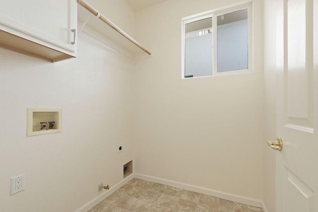 3243 Bryant Dr, Stockton, CA 95212