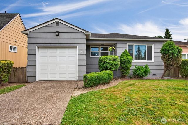 306 Douglas Street, Longview, WA 98632