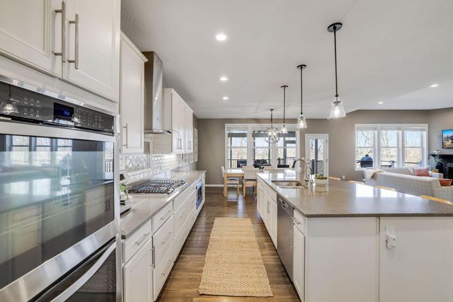 5545 Garland Lane N, Plymouth, MN 55446