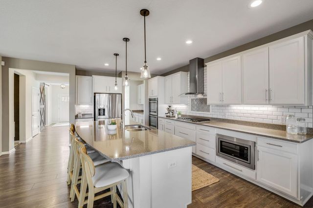 5545 Garland Lane N, Plymouth, MN 55446