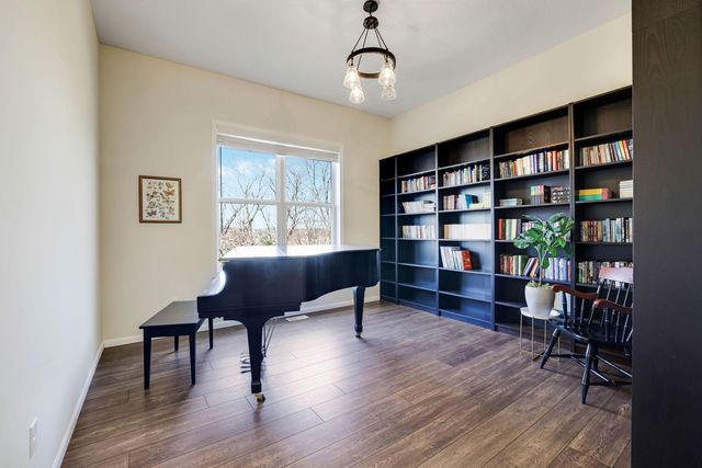 5545 Garland Lane N, Plymouth, MN 55446