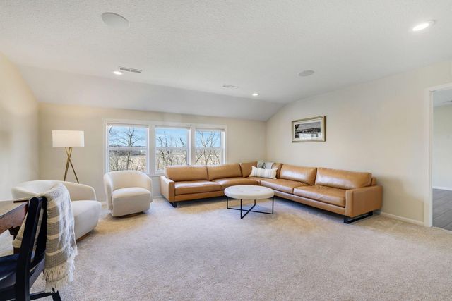 5545 Garland Lane N, Plymouth, MN 55446