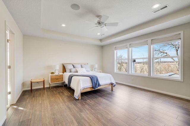 5545 Garland Lane N, Plymouth, MN 55446