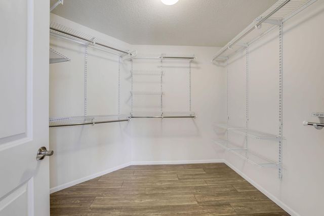 5545 Garland Lane N, Plymouth, MN 55446