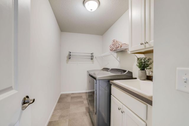 5545 Garland Lane N, Plymouth, MN 55446