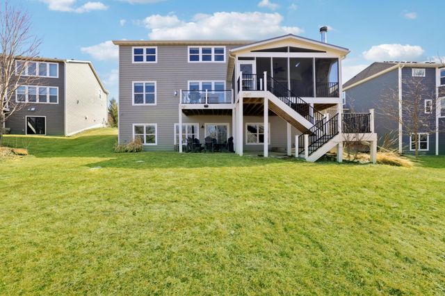 5545 Garland Lane N, Plymouth, MN 55446