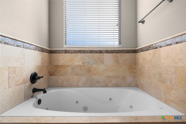 6735 Misty Creek Lane, Temple, TX 76502