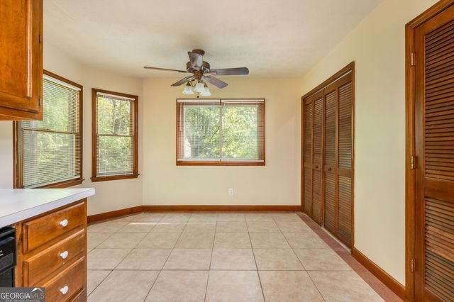 1544 Pine Creek Way, Lawrenceville, GA 30043