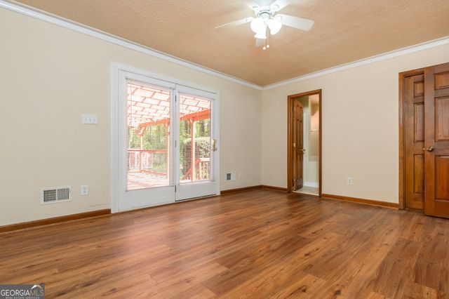 1544 Pine Creek Way, Lawrenceville, GA 30043