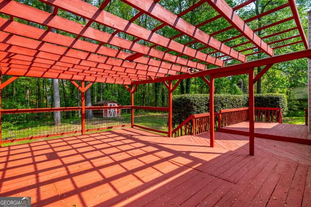 1544 Pine Creek Way, Lawrenceville, GA 30043