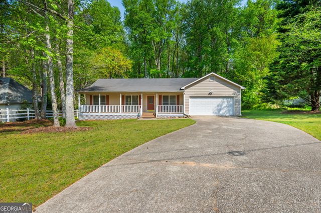 1544 Pine Creek Way, Lawrenceville, GA 30043