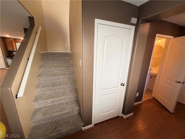 3109 Manti Peak Avenue, North Las Vegas, NV 89081