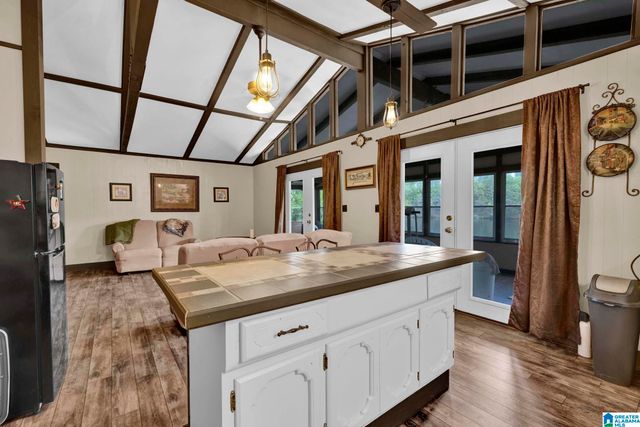 206 WOFFORD LANE, Oneonta, AL 35121