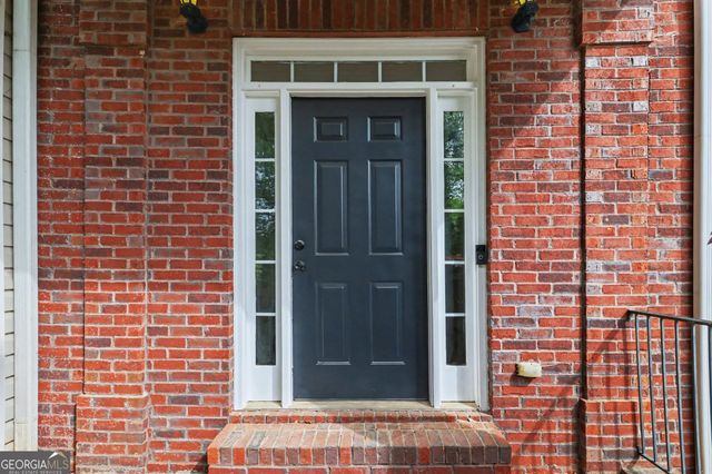 3055 Heatherstone Drive, Cumming, GA 30041