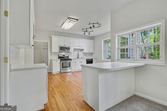 3055 Heatherstone Drive, Cumming, GA 30041