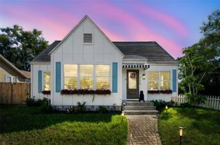 3330 8TH AVENUE N, St Petersburg, FL 33713