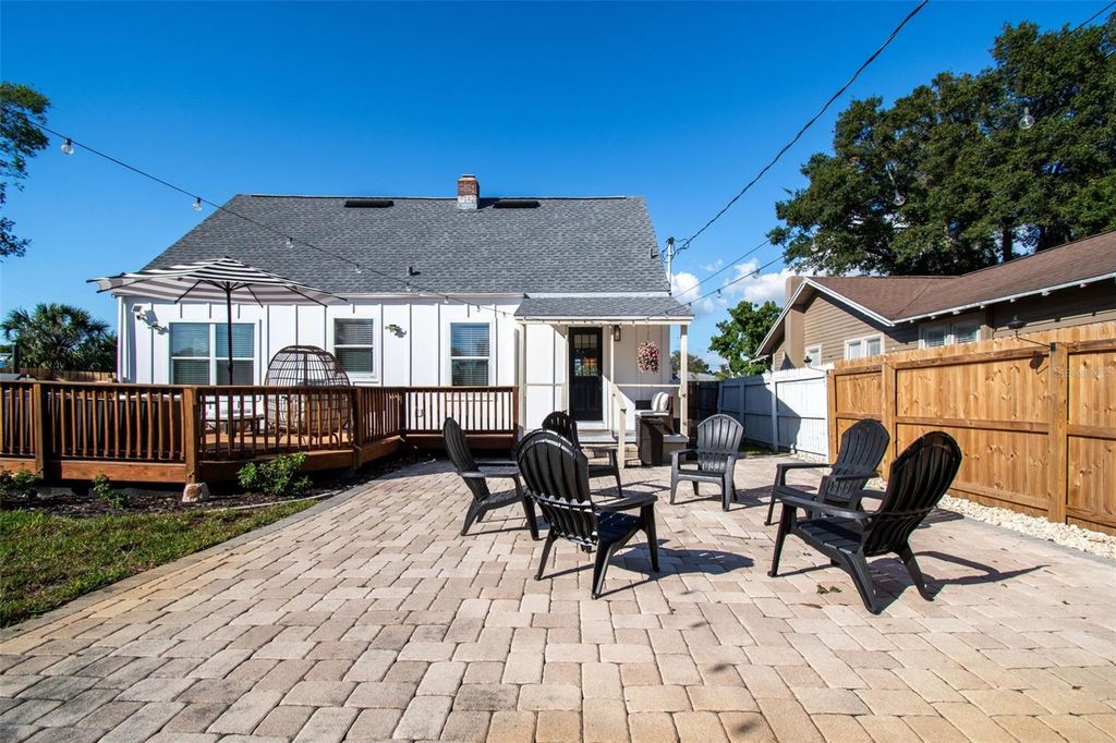 Image 55 of property listing at 3330 8TH AVENUE N, St Petersburg, FL 33713