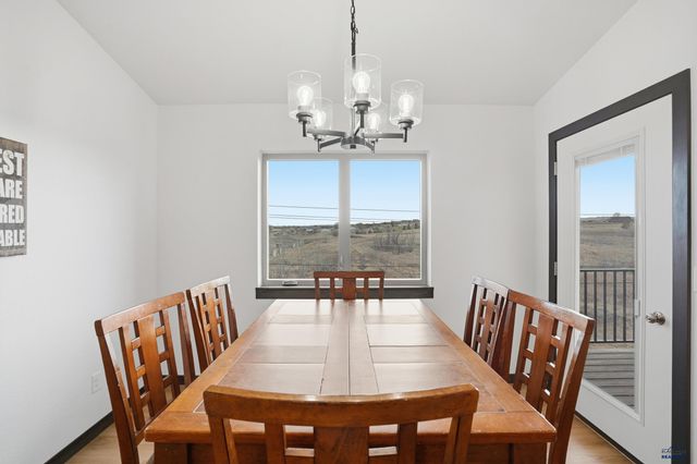 3053 HOEFER AVE, Rapid City, SD 57701