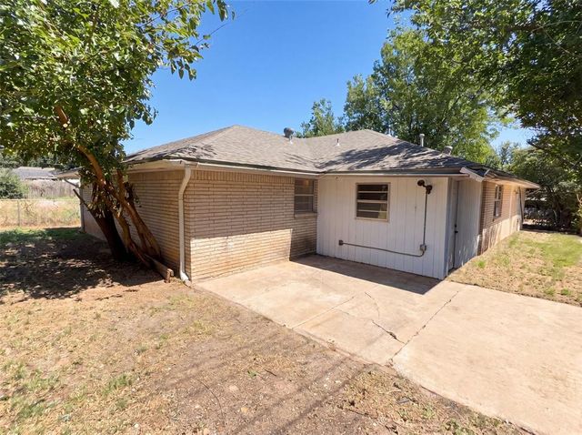 7629 NW 14th Street, Oklahoma City, OK 73127
