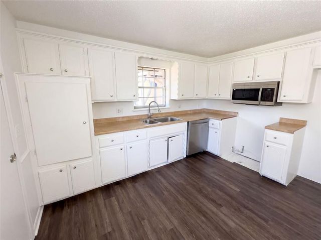 7629 NW 14th Street, Oklahoma City, OK 73127