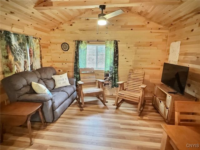 4050 State Route 221, Marathon, NY 13803