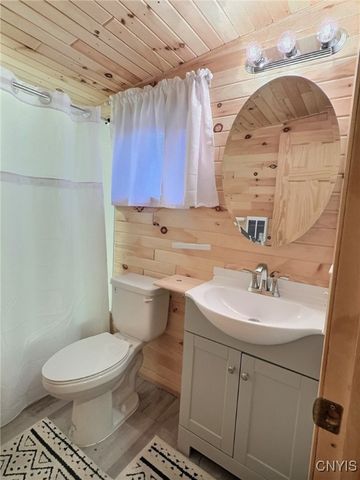 4050 State Route 221, Marathon, NY 13803